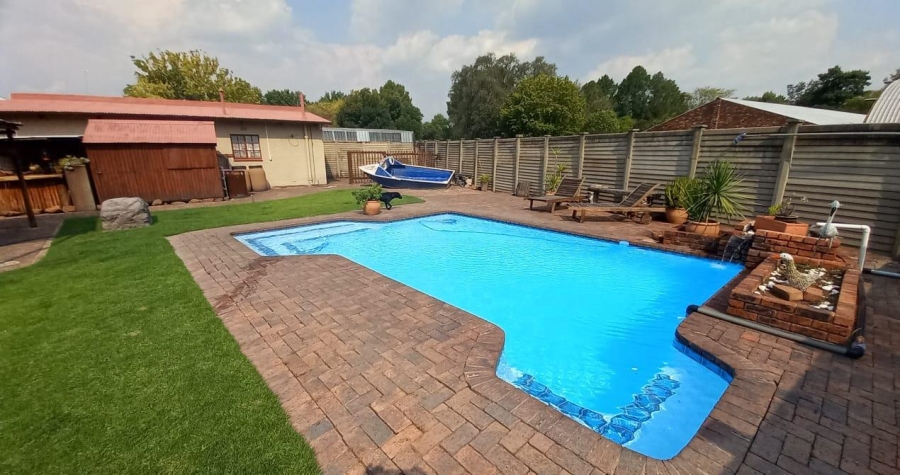 3 Bedroom Property for Sale in Sasolburg Ext 3 Free State